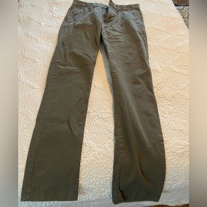 J Crew 29x32 Slim Fit Chino pants